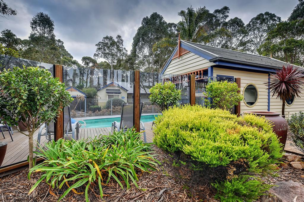 Waverley House Cottages เลคส์เอนทรานส์ ภายนอก รูปภาพ
