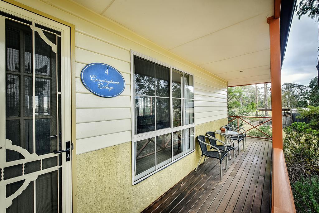 Waverley House Cottages เลคส์เอนทรานส์ ภายนอก รูปภาพ